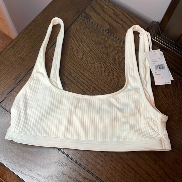 Good American Other - NWT Good American Swim White Ribbed Bikini Top- Size 2 (Medium)